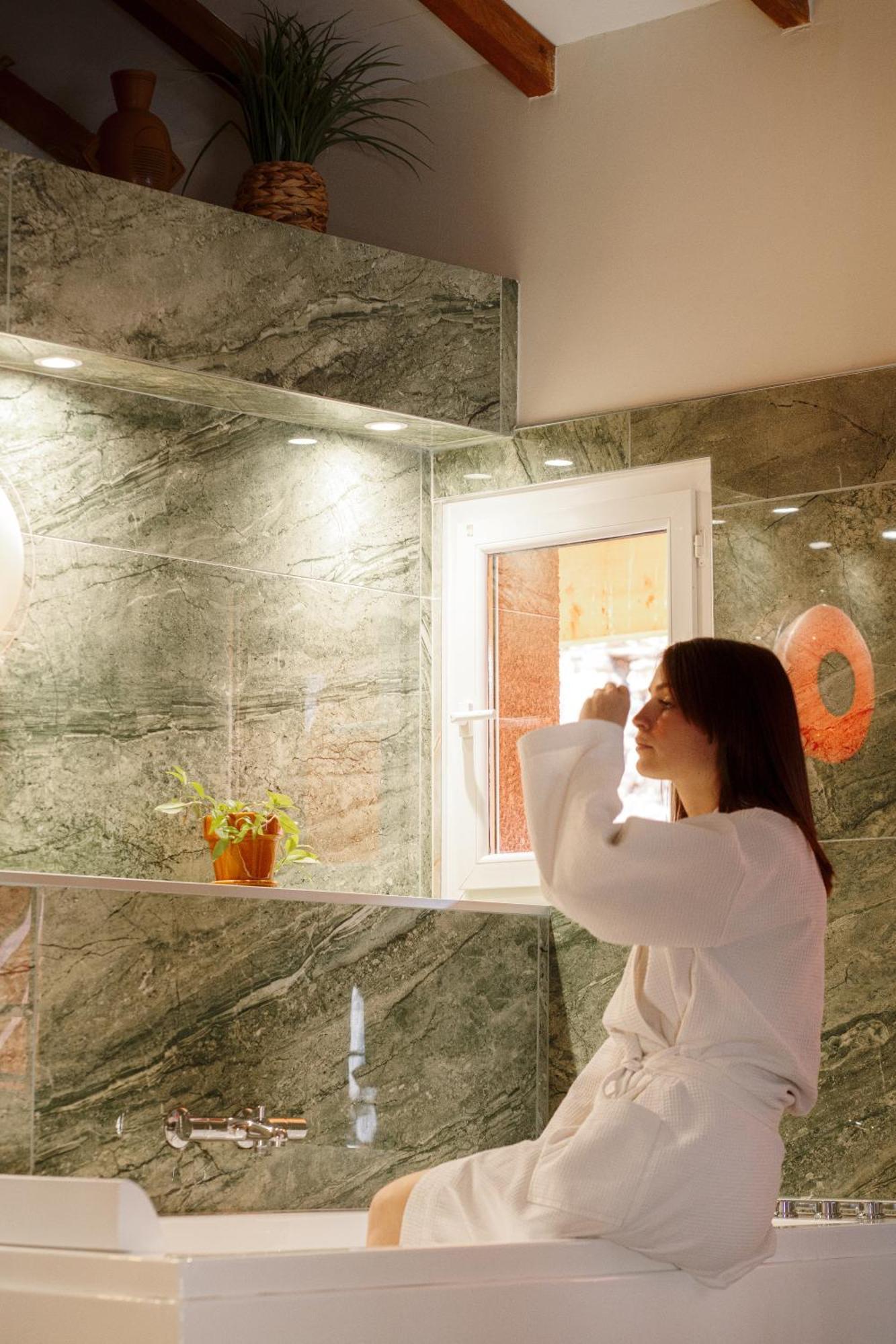 Appart Hotel Le 8 La Suite & Spa - Parking Gratuit - Mâcon Zewnętrze zdjęcie