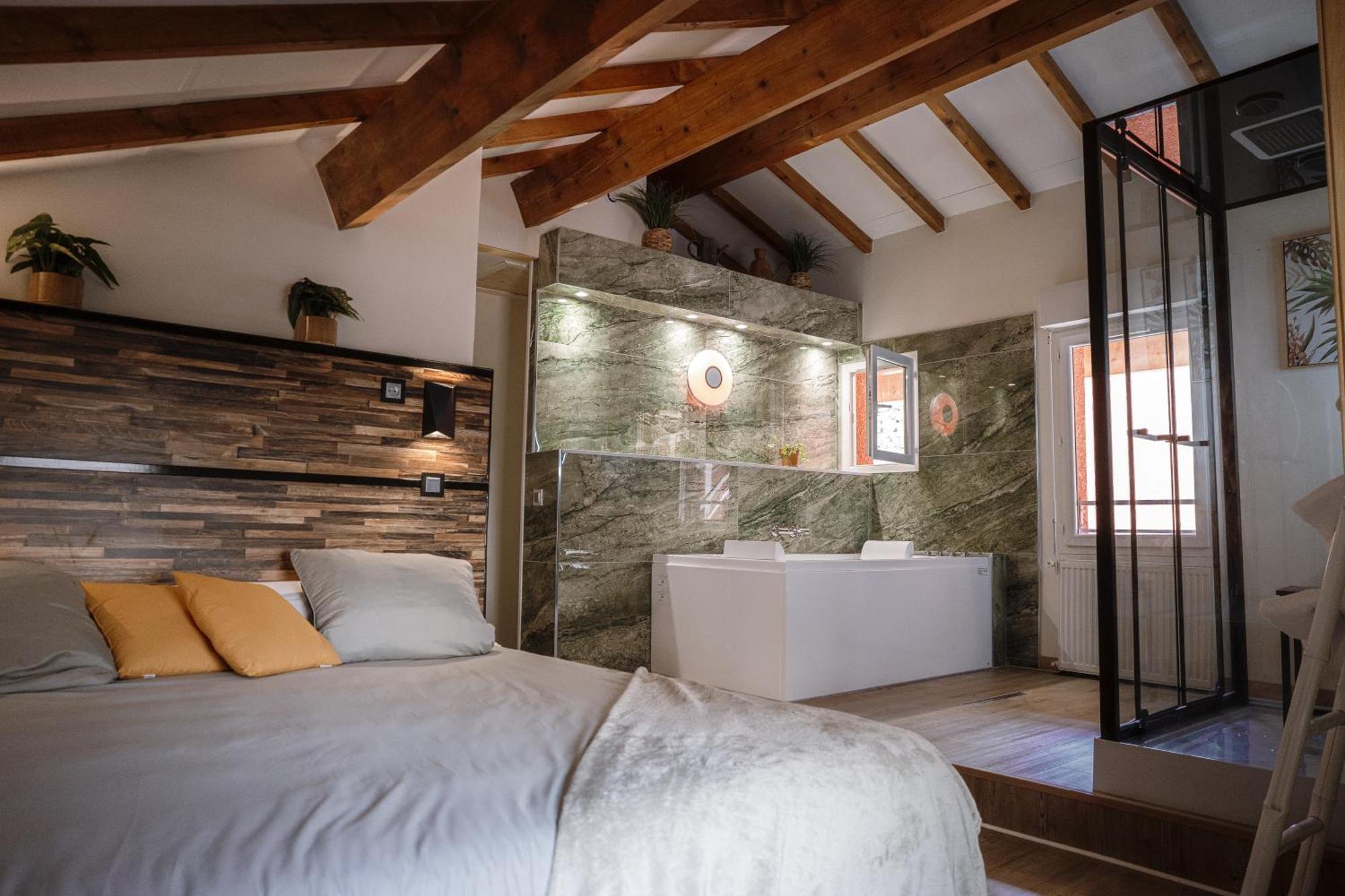 Appart Hotel Le 8 La Suite & Spa - Parking Gratuit - Mâcon Zewnętrze zdjęcie